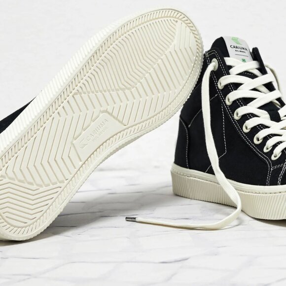 NWT Cariuma OCA High Washed Black Canvas Contrast Thread Sneaker / Womens 9 (40) - Picture 4 of 4